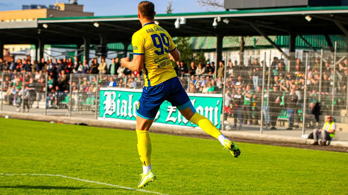 Prezent od bramkarza, Avia lepsza od Podlasia