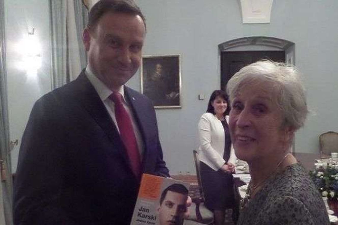 Prezydent Andrzej Duda przyjął rodzinę i Towarzystwo Jana Karskiego
