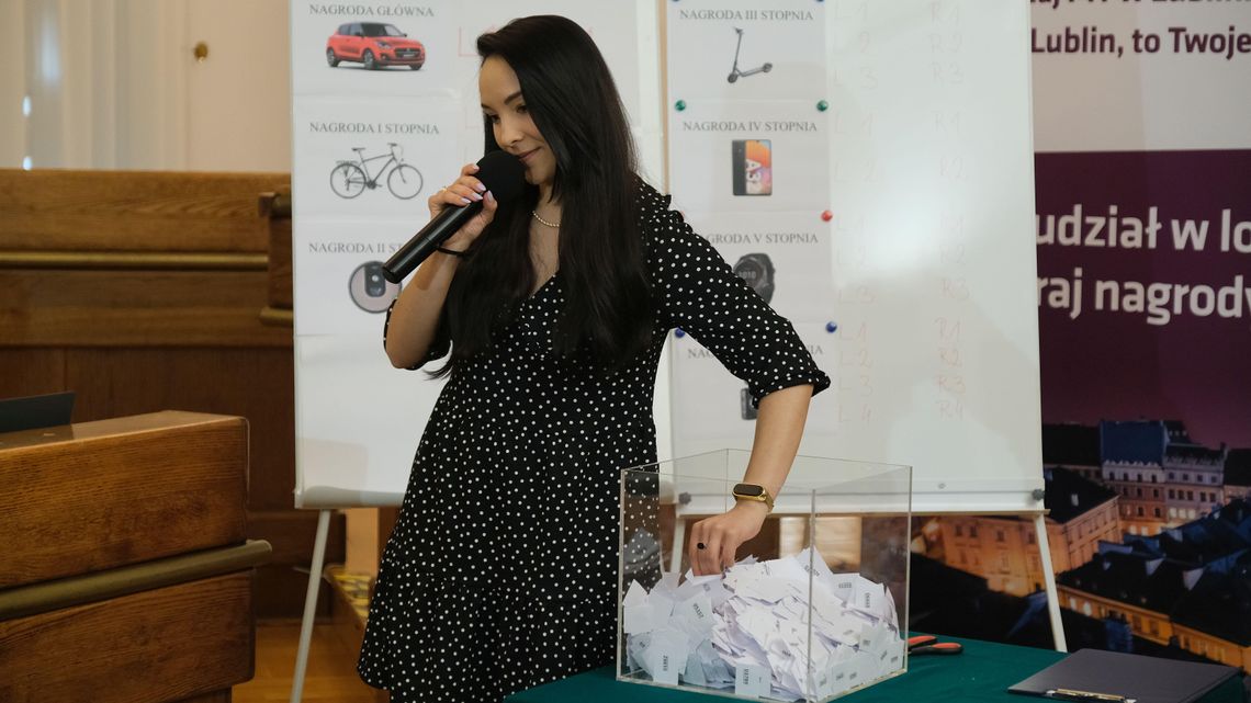 Prezydent Lublina kupi samochód i będzie można go wygrać