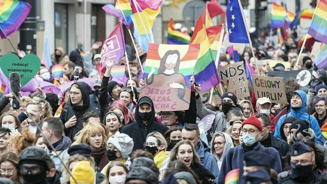 Prezydent Lublina nie zakazał Marszu Równości. Manifestacja ruszy w sobotę Prezydent Lublina nie zakazał Marszu Równości. Manifestacja ruszy w sobotę