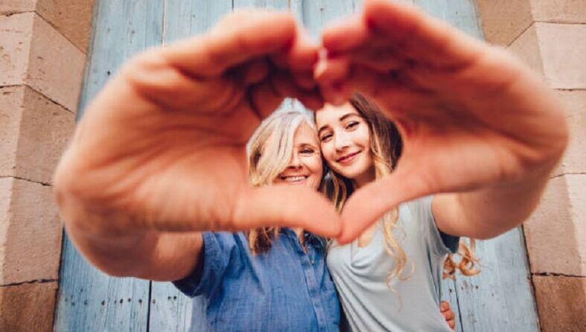 Prezydent, poseł, dyrektor, burmistrz i przewodniczący. Za co kochają swoje mamy?