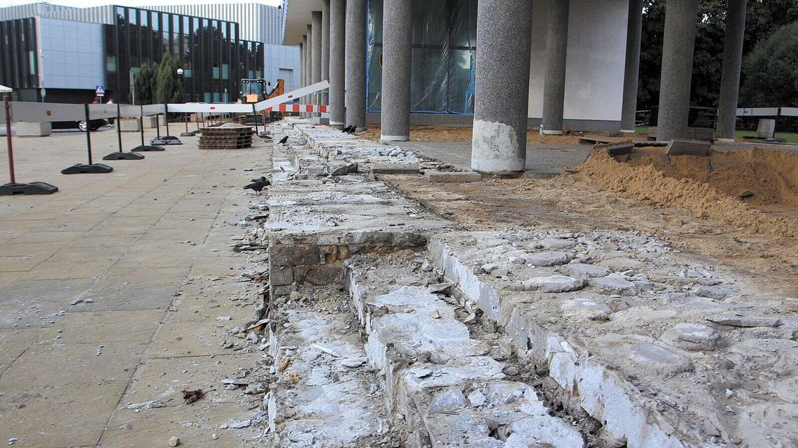 Prezydent Puław będzie miał równe schody Prezydent Puław będzie miał równe schody