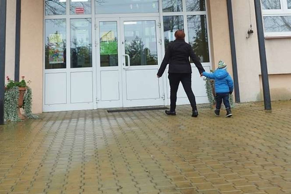 Problem z reformą oświaty w gm. Hanna. Nie ma tu ani jednej szkoły samorządowej