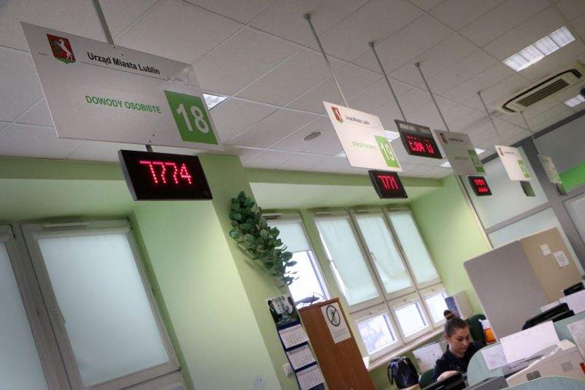 Problemy z nowymi dowodami. Wnioski przychodzą, a system nadal leży
