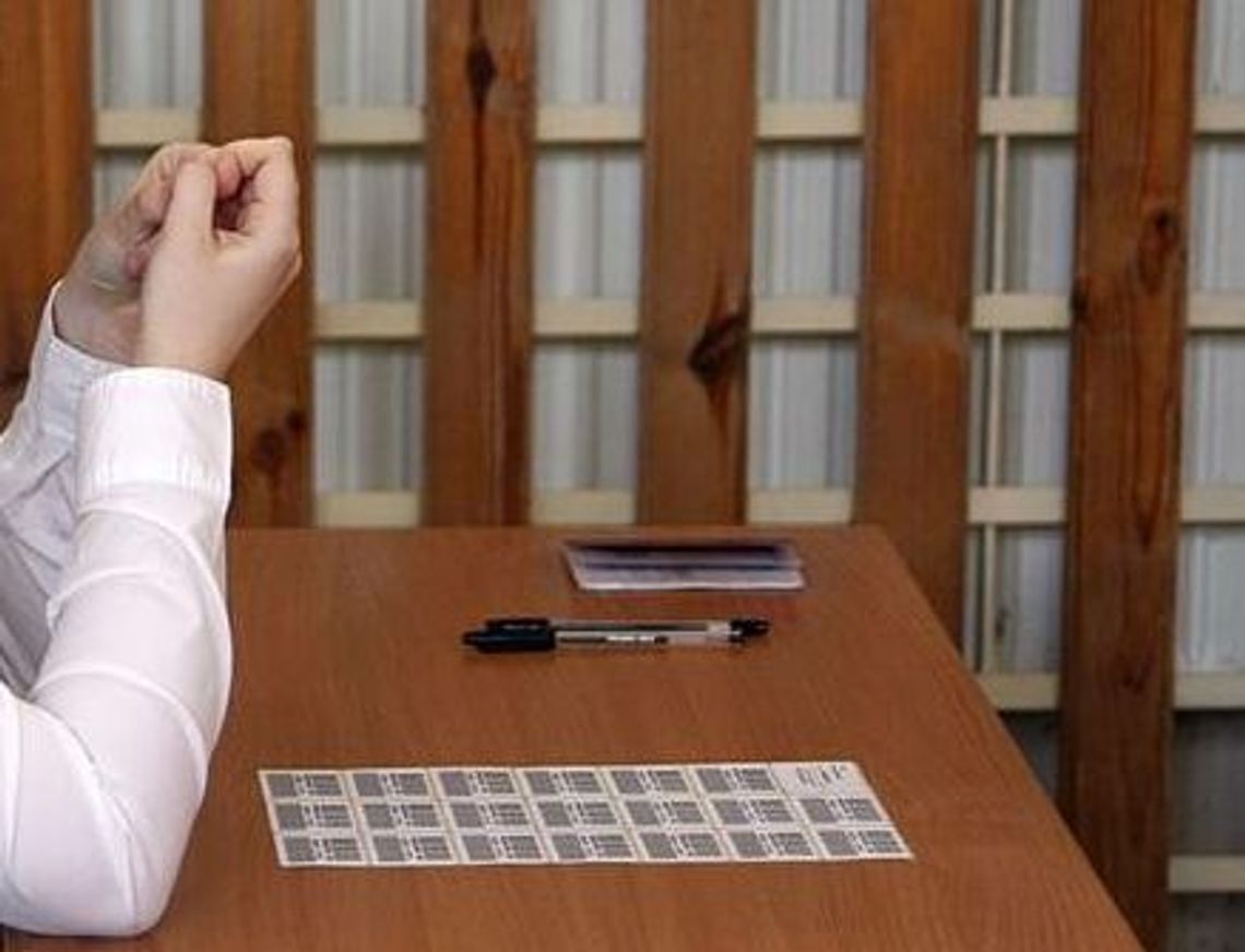 Próbny egzamin gimnazjalny 2012 Operon. Angielski - odpowiedzi, arkusze