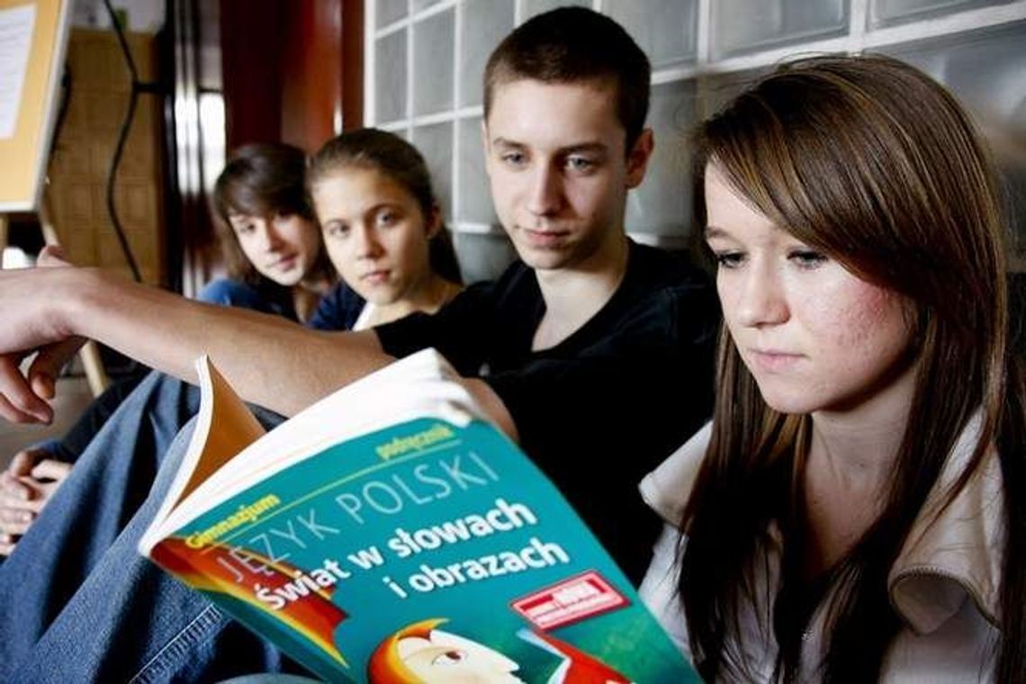 Próbny egzamin gimnazjalny - polski (odpowiedzi, arkusze, test 2012 z polskiego)