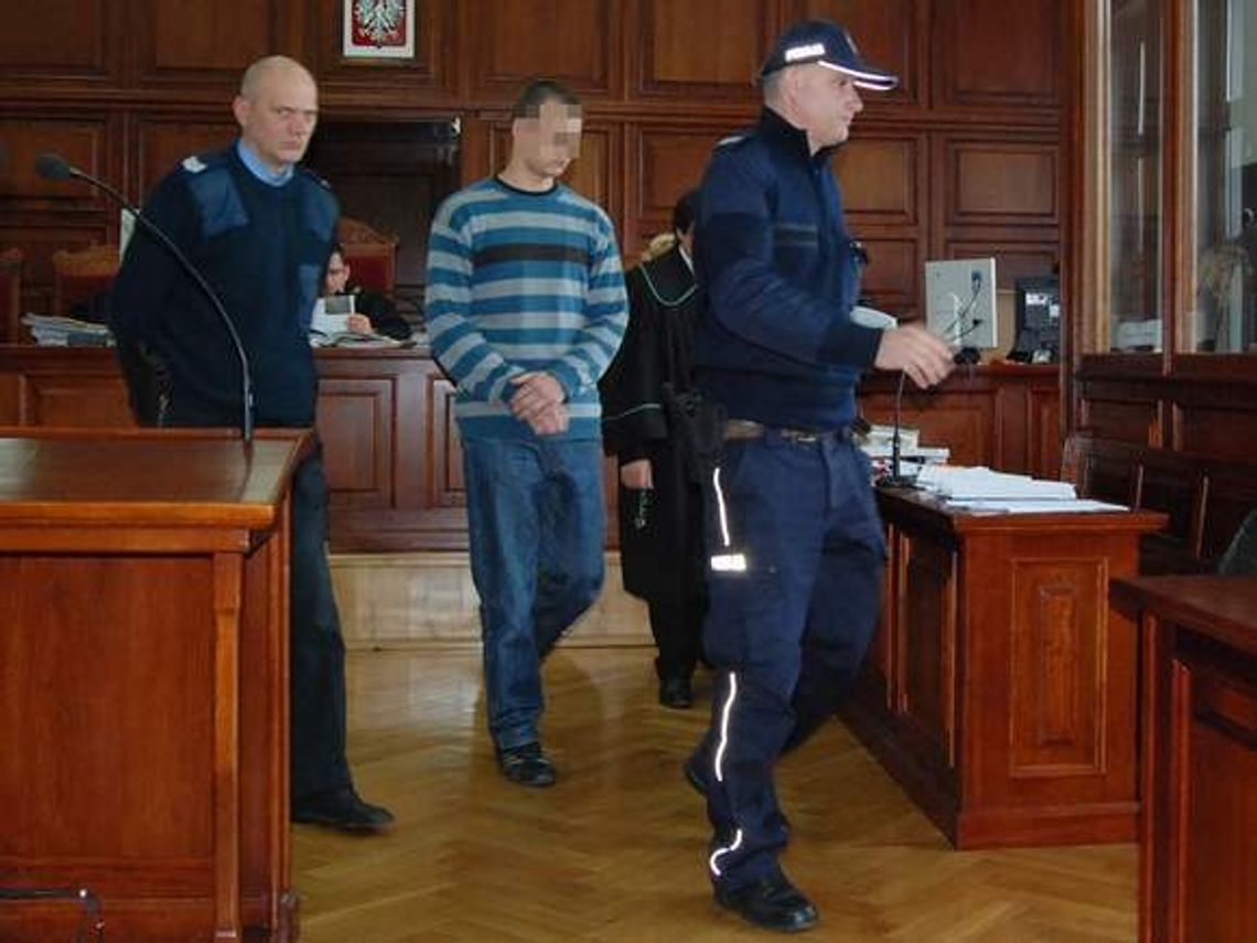 Proces w sprawie podwójnego zabójstwa. Adwokat prosił o uniewinnienie oskarżonego