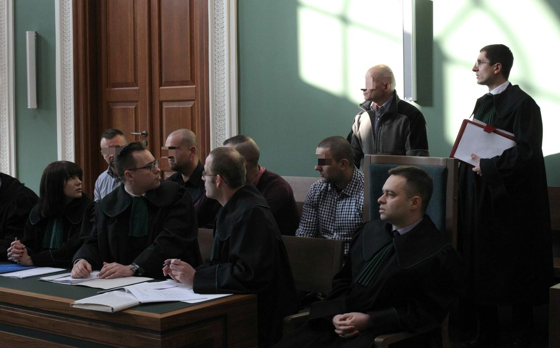 Proces za antysemickie plakaty nie ruszył, syn wykładowcy przed sądem