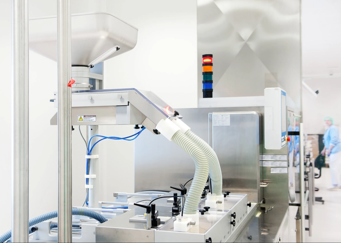 Producent suplementów diety – jak wybrać partnera do produkcji kontraktowej?