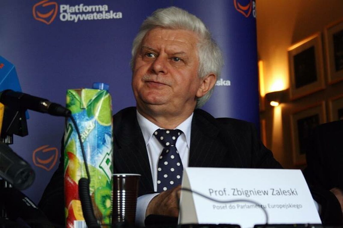 Prof. Zaleski wraca do Brukseli. \"Na dziś jestem w PO, ale życie pokaże\"