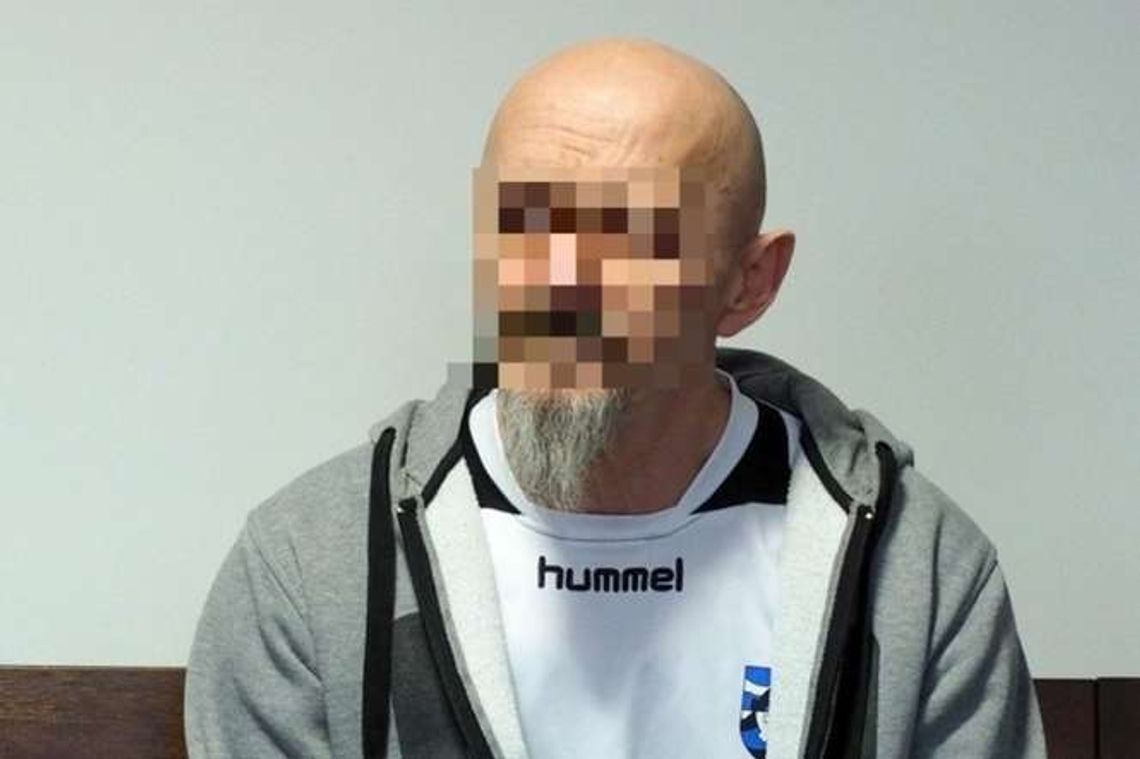 Prokuratura: Kazał się matce rozebrać i ją zgwałcił. Zakończył się proces 51-latka Prokuratura: Kazał się matce rozebrać i ją zgwałcił. Zakończył się proces 51-latka