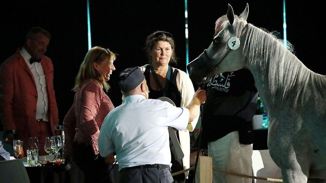 Promują konie w Paryżu i szukają firmy eventowej. Już szykują się na aukcję Pride of Poland Promują konie w Paryżu i szukają firmy eventowej. Już szykują się na aukcję Pride of Poland