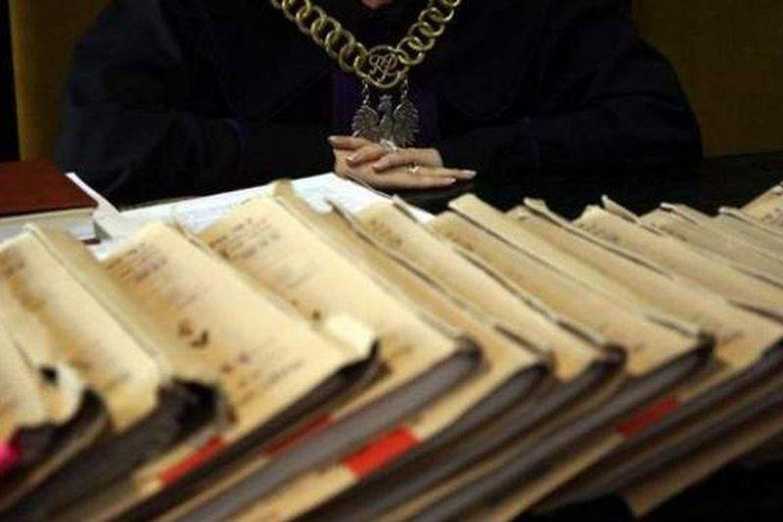 Prostytutka i jej koledzy szantażowali "kościelnego posła. Będzie proces