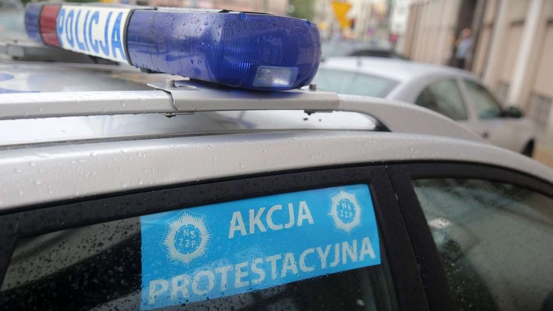 Protest policji: Są statystyki. Proporcje między mandatami, a pouczeniami odwróciły się
