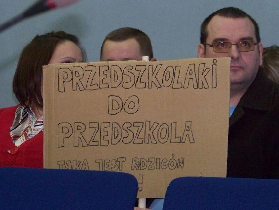 Protest rodziców z Puław: Przedszkolaki do przedszkola!