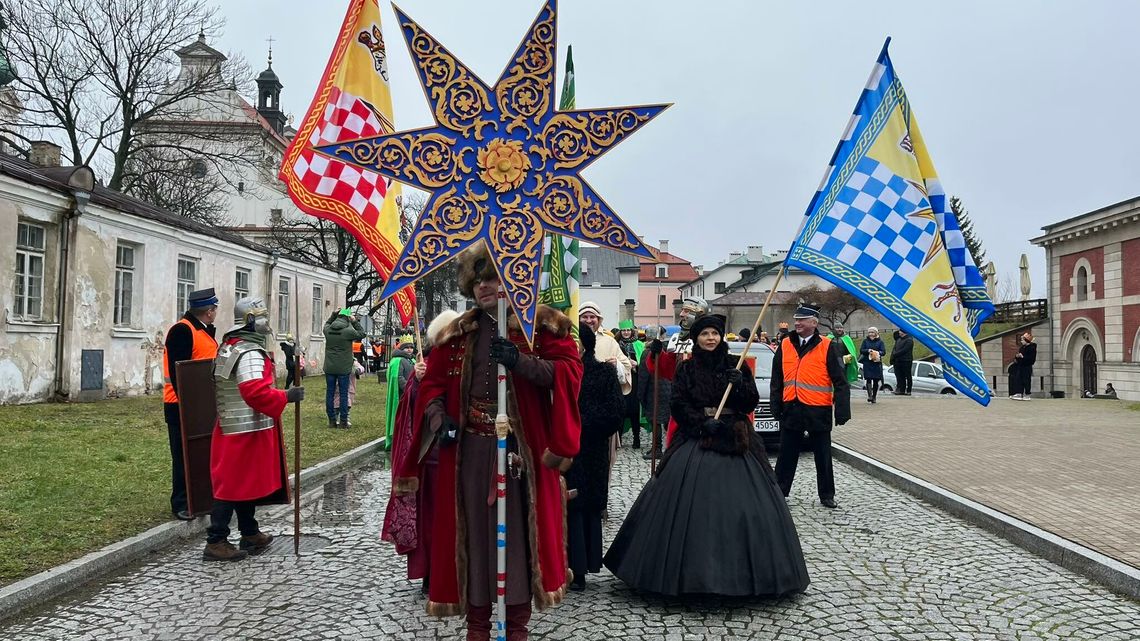 Prowadziła ich gwiazda -  przez Zamość