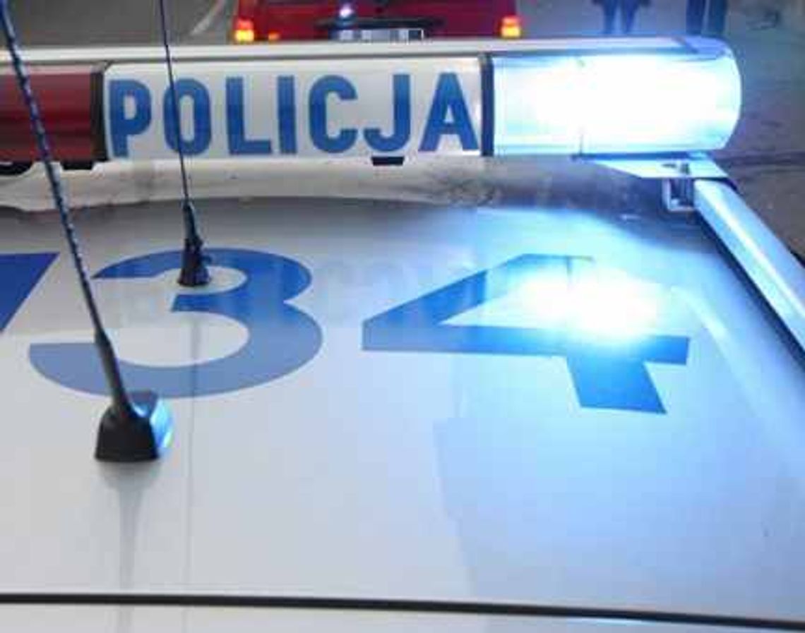 Prysnął mu gazem do samochodu, bo na niego zatrąbił Prysnął mu gazem do samochodu, bo na niego zatrąbił