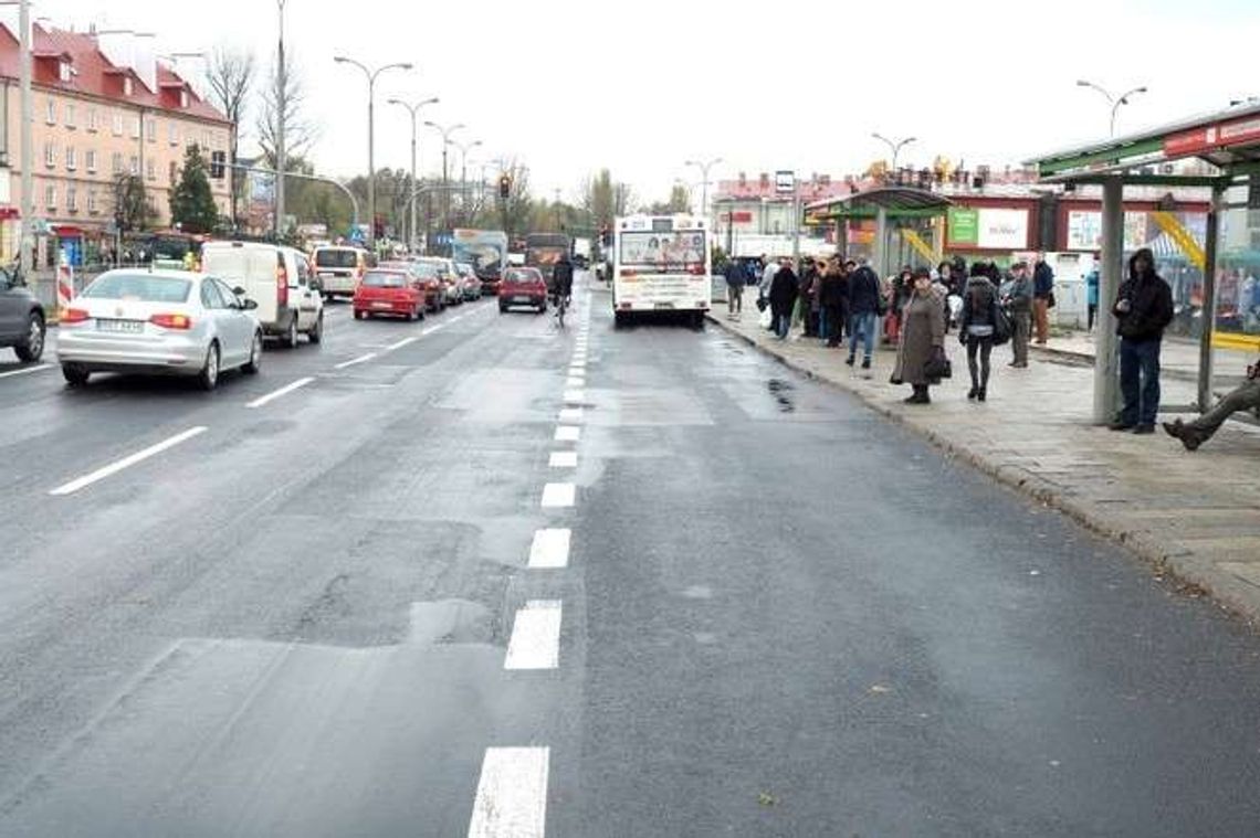 Przebudowa al. Tysiąclecia koło dworca PKS. Przesuną przystanek autobusowy Przebudowa al. Tysiąclecia koło dworca PKS. Przesuną przystanek autobusowy