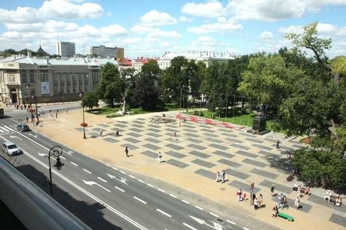 Przebudowa placu Litewskiego nie ruszy w tym roku. Opóźnienie przez pytania