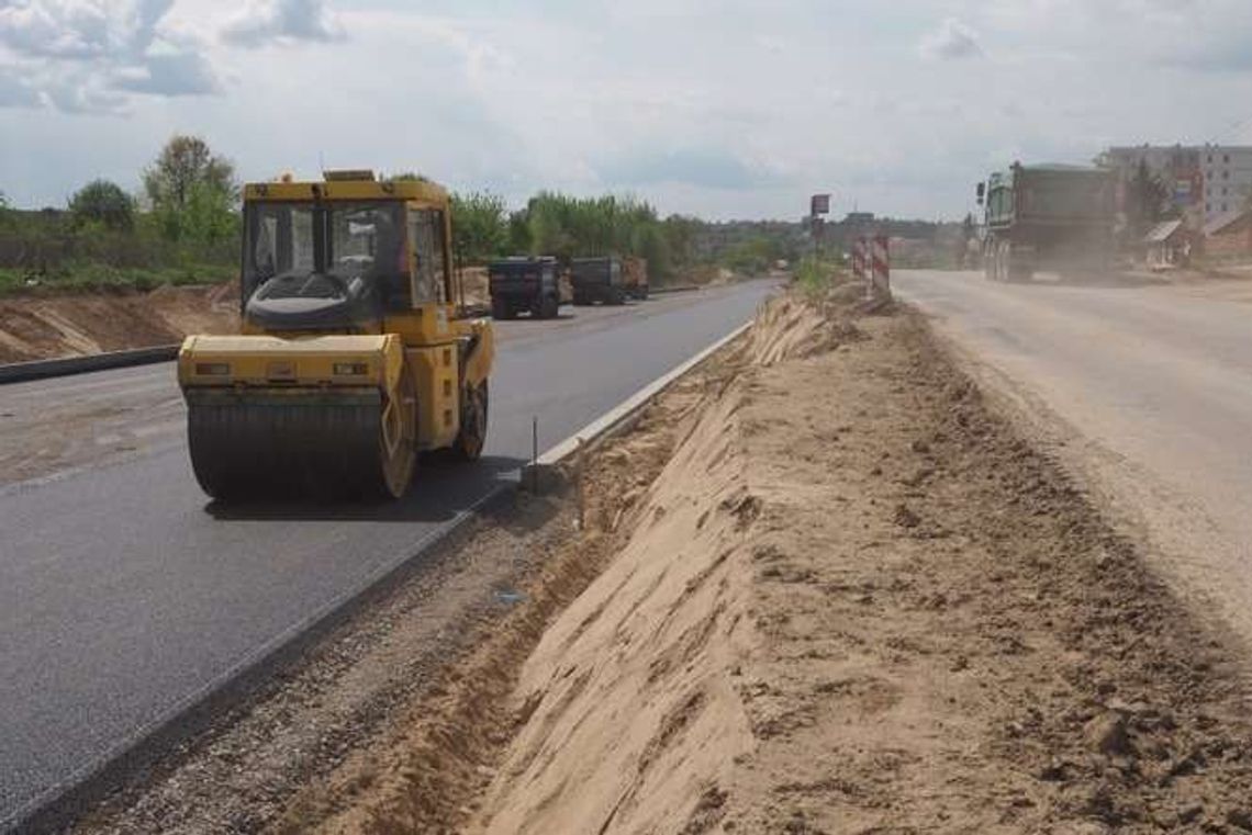 Przebudowa ul. Poligonowej. Od wtorku po nowej jezdni