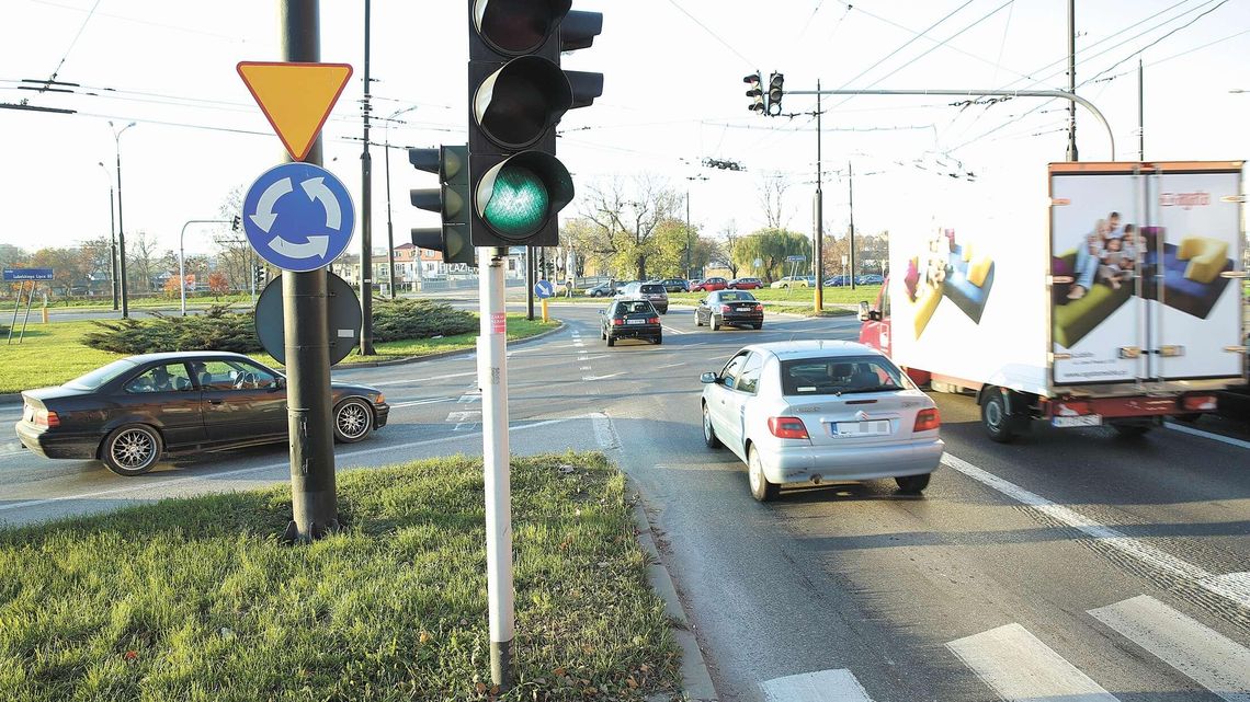 Przebudują rondo przy Gali i wymienią most w ciągu ul. Fabrycznej. Będą utrudnienia Przebudują rondo przy Gali i wymienią most w ciągu ul. Fabrycznej. Będą utrudnienia