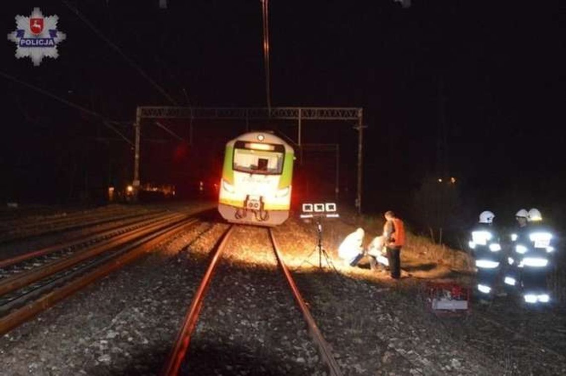 Przechodził przez tory, potrącił go pociąg. 39-latek nie żyje