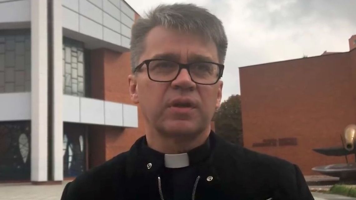 Przeczytaj ulubiony fragment tekstu Jana Pawła II, film opublikuj na Facebooku. Lubelska akcja #czytamypapieża Przeczytaj ulubiony fragment tekstu Jana Pawła II, film opublikuj na Facebooku. Lubelska akcja #czytamypapieża