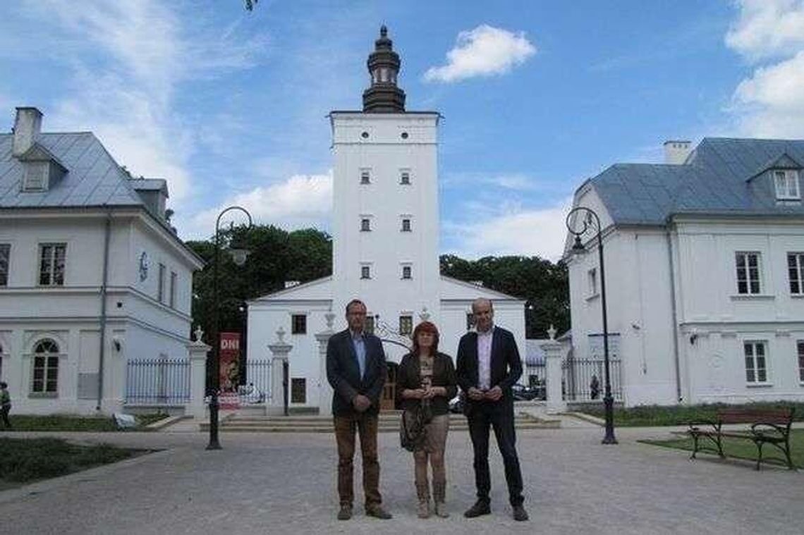 Przed laty władali miastem. Potomkowie Radziwiłłów powrócili