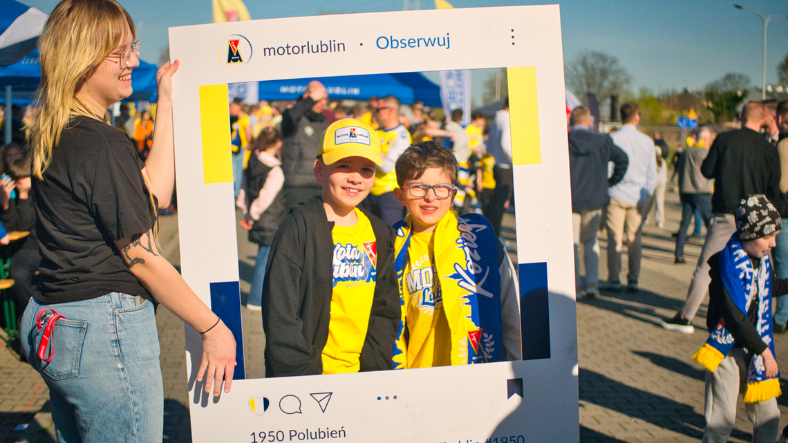Przed meczem z Lechem Poznań kibice bawili się w Motorowym Miasteczku. Zobacz zdjęcia!