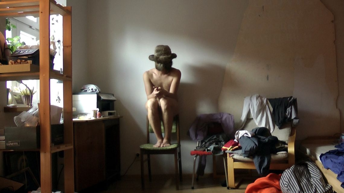 „Przed..po..zamiast” – wystawa performerska