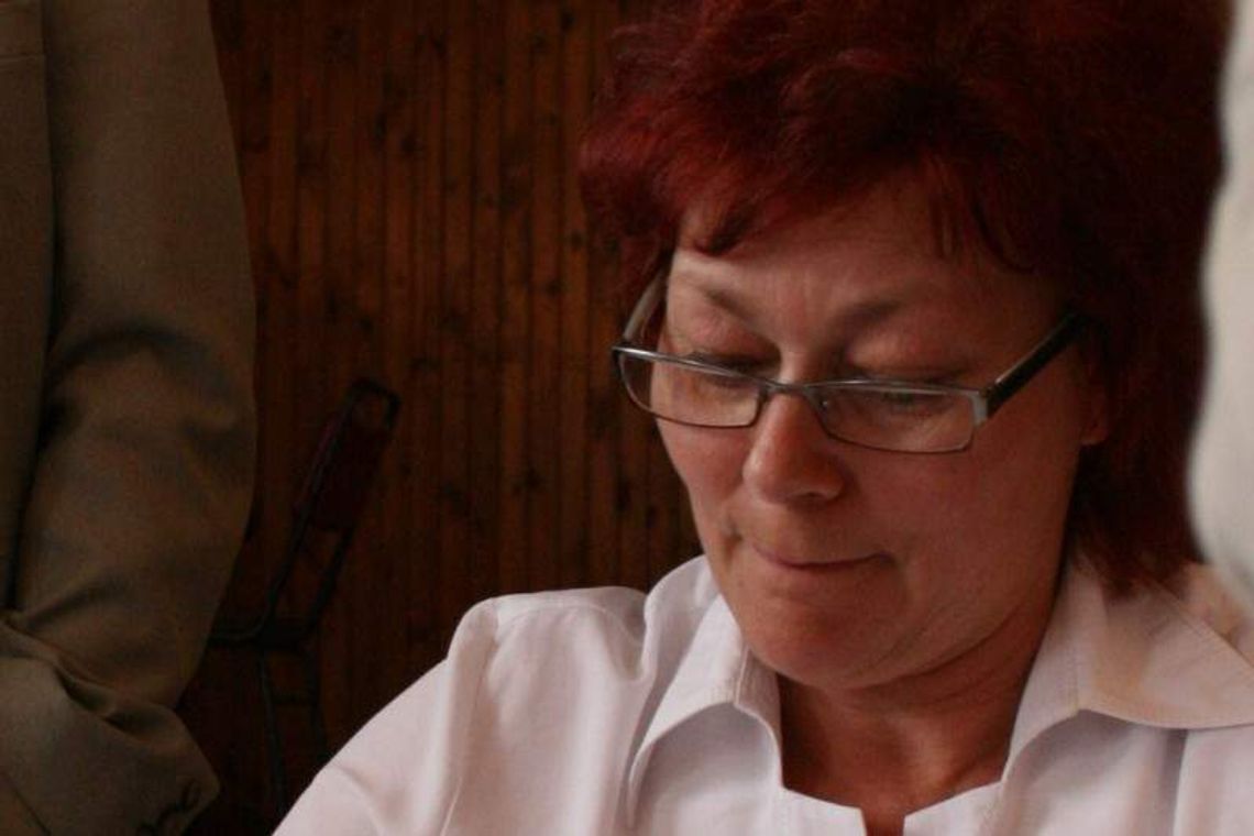 Przed sesjami w Kazimierzu i Janowcu. Skarbnik pożegna się z urzędem?