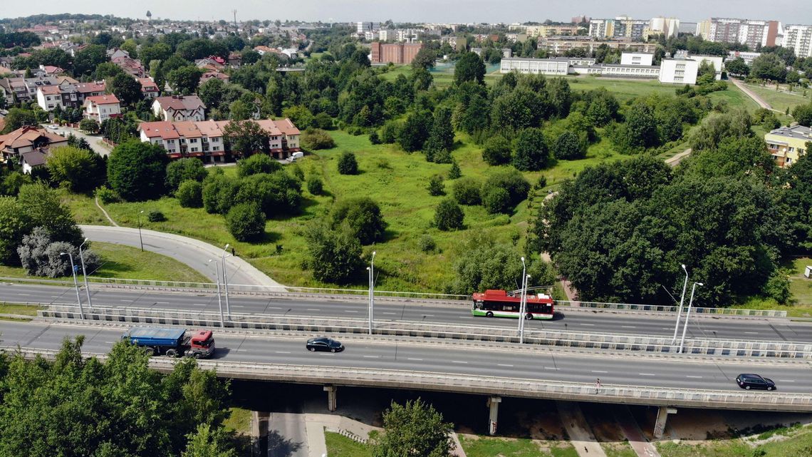 Przedłużą park Jana Pawła II. Nie udało się z jednej strony, spróbują z drugiej