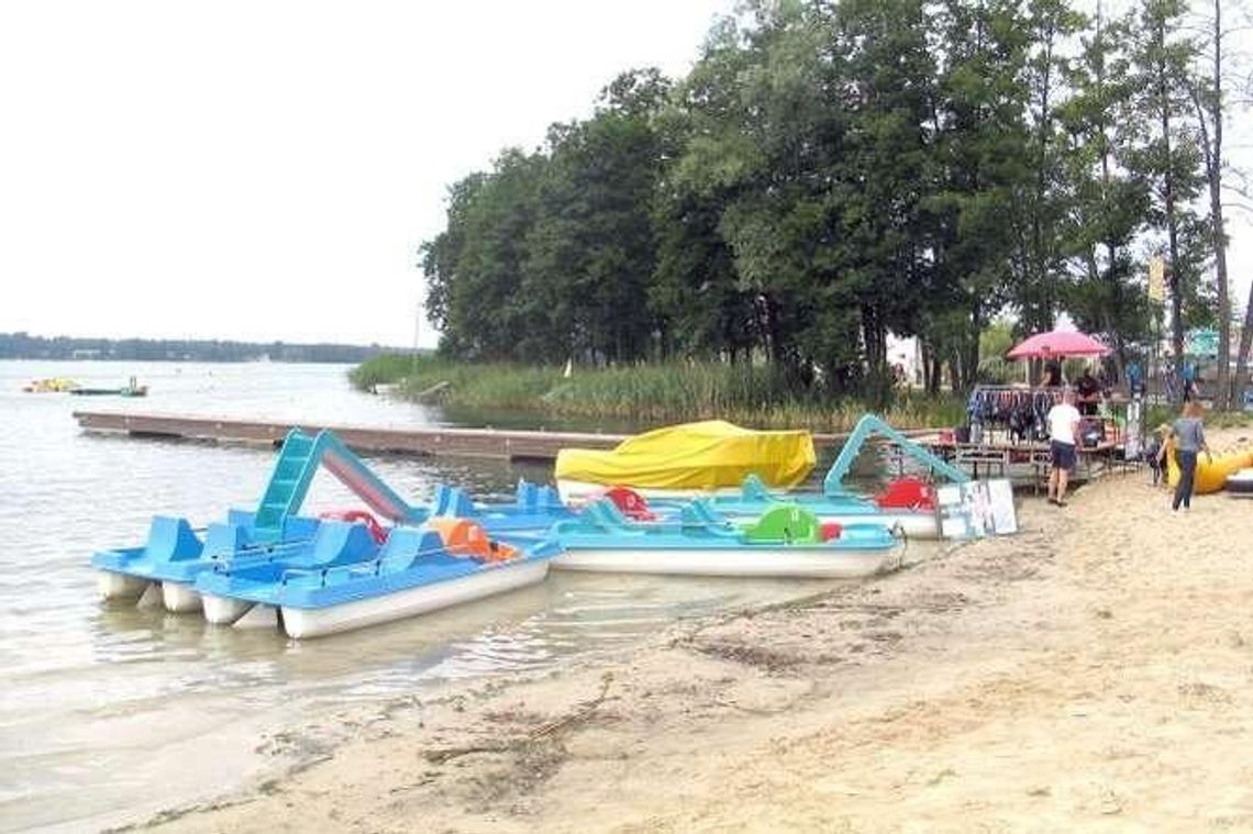 Przedsiębiorca kontra wójt. Konflikt o zatoczkę nad Jeziorem Białym