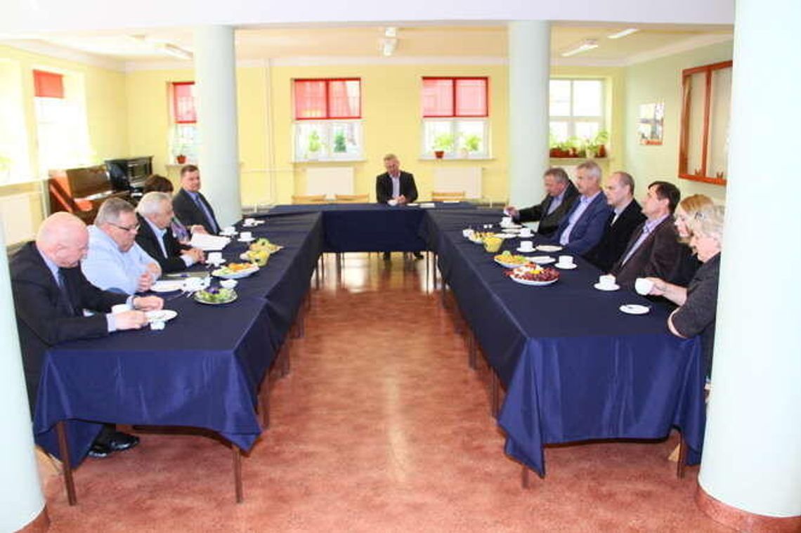 Przedsiębiorcy deklarują: Najpierw nauka, potem pewna praca