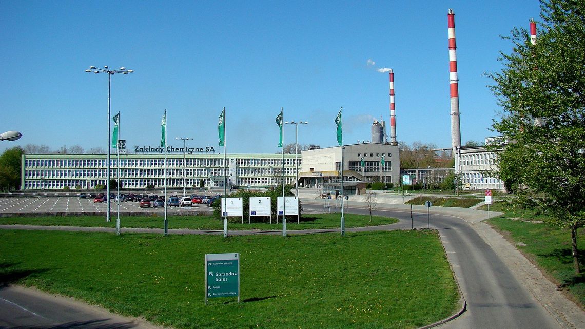 Przedsiębiorcy zatrzymani przez CBA. Chodzi o sprzedaż senegalskiej spółki Zakładom Chemicznym Police Przedsiębiorcy zatrzymani przez CBA. Chodzi o sprzedaż senegalskiej spółki Zakładom Chemicznym Police