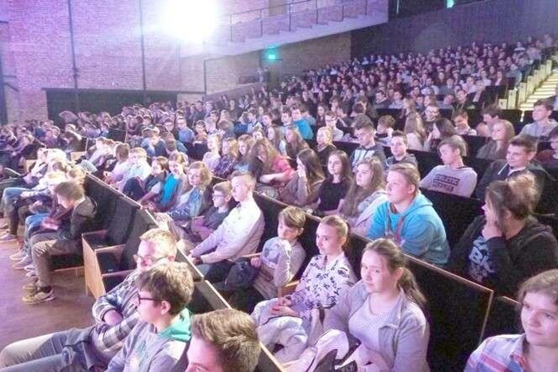 Przedświąteczna lekcja w filharmonii. Gorzkie żale jazzowo Przedświąteczna lekcja w filharmonii. Gorzkie żale jazzowo