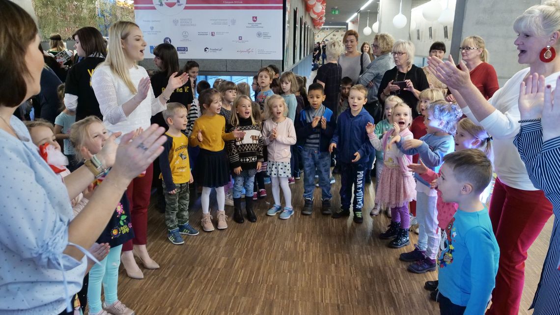 Przedszkolaki dla Wolności w Lublinie. Tak maluchy uczciły 100-lecie niepodległości [zdjęcia]