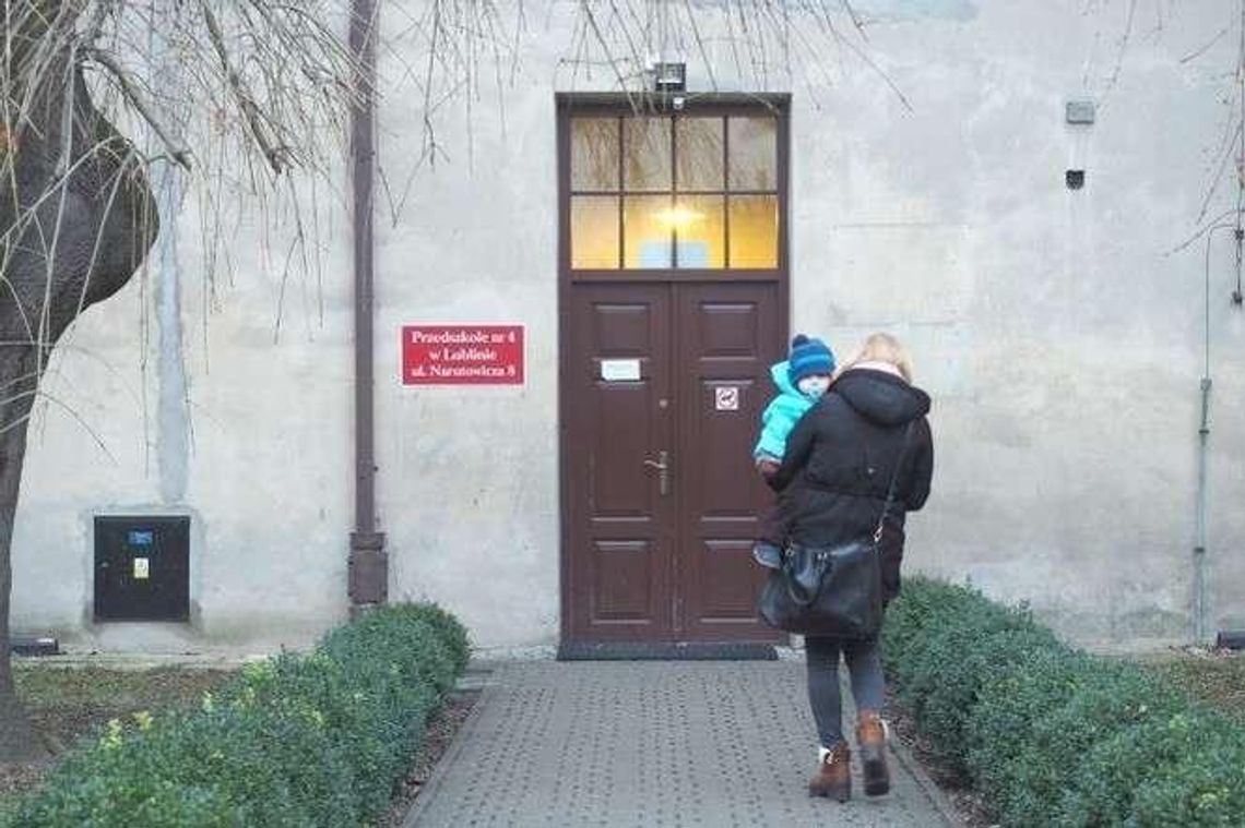 Przedszkolaki na walizkach. Urzędnicy szukają nowego lokalu dla 100 dzieci