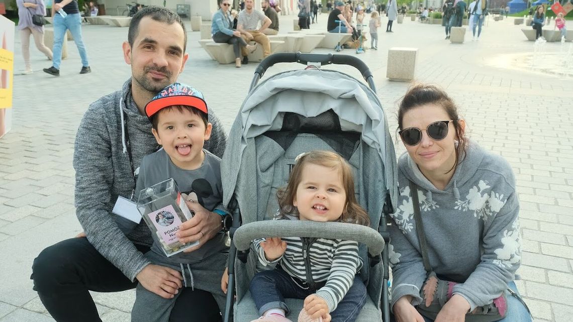 Przegląd tygodnia. Tym razem bohaterką jest Nina i jej rodzice. Jest też zagadka