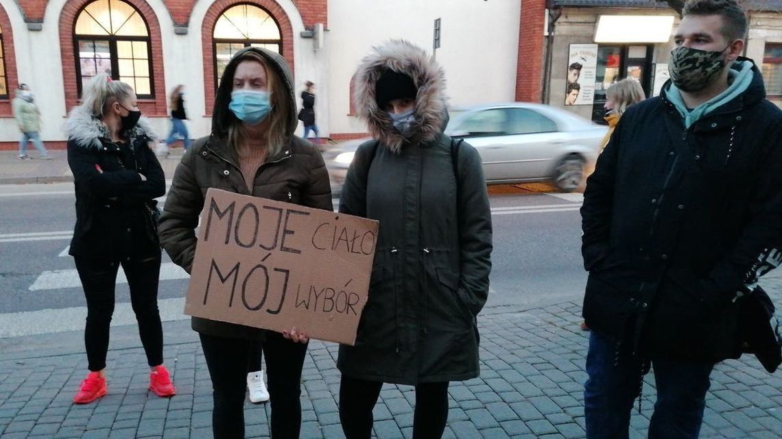 Przekładają spacer w obronie praw kobiet w Lubartowie. Blokada ronda w poniedziałek