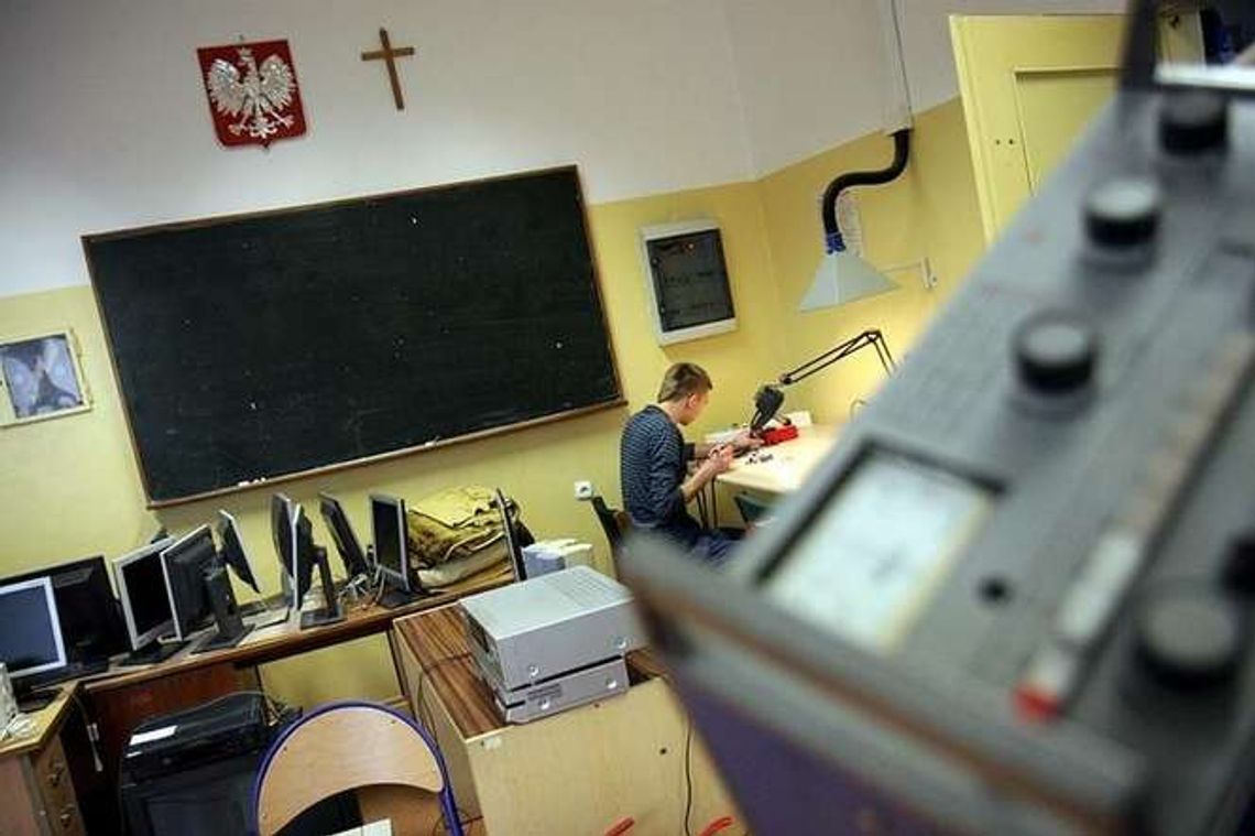 Przekształcą zawodówki w szkoły branżowe. Będzie nowa lista zawodów Przekształcą zawodówki w szkoły branżowe. Będzie nowa lista zawodów