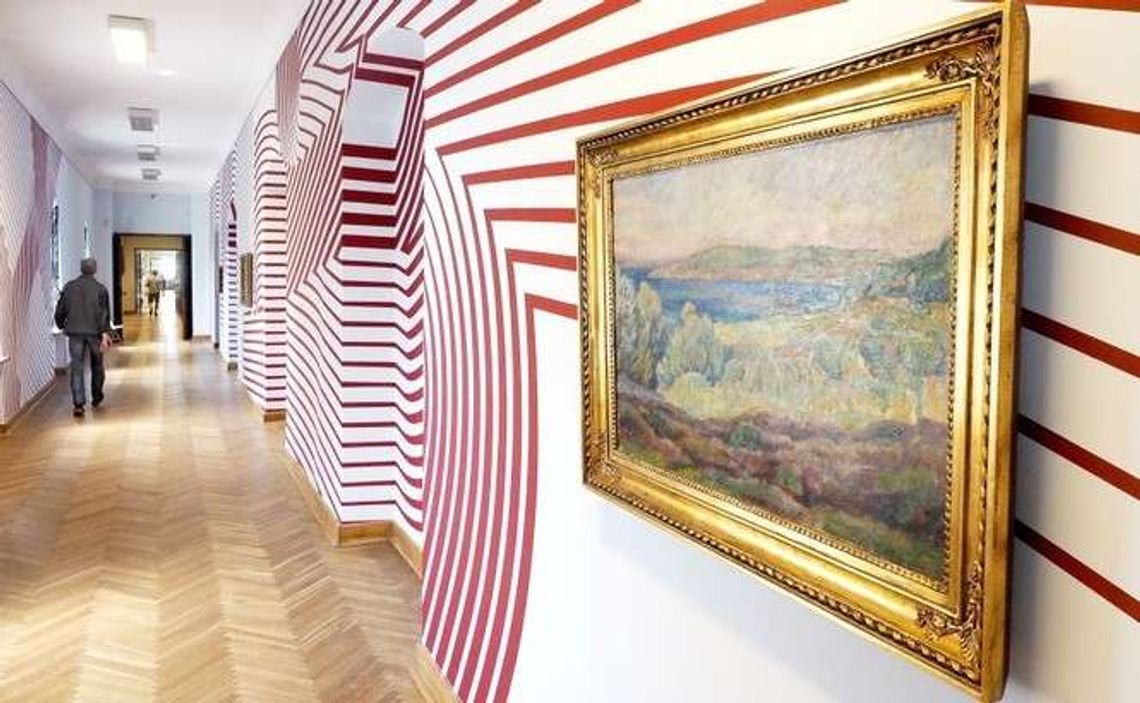 Przemalowali korytarz Muzeum Lubelskiego. Wystawa „Pankiewicz i po... Uwalnianie koloru” Przemalowali korytarz Muzeum Lubelskiego. Wystawa „Pankiewicz i po... Uwalnianie koloru”