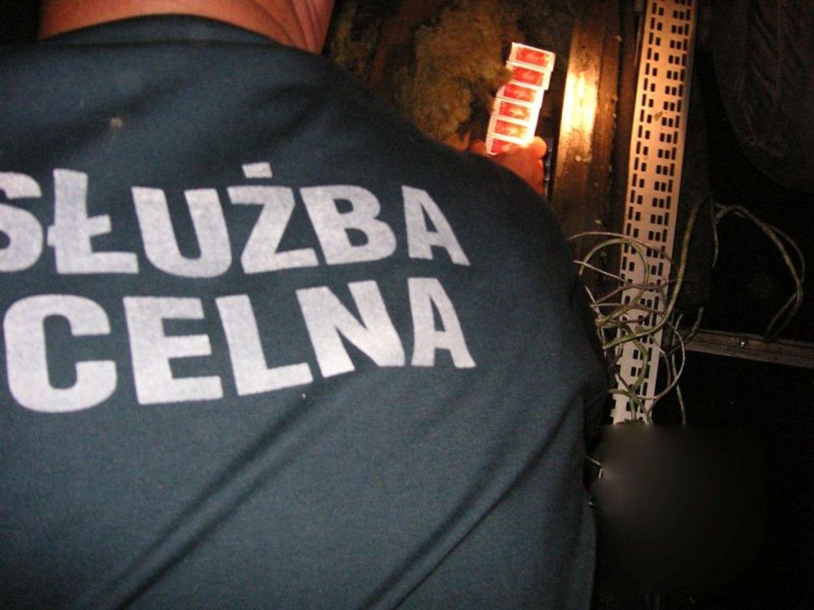 Przemytnicy i celnicy na granicy, czyli jak minął 2011 rok