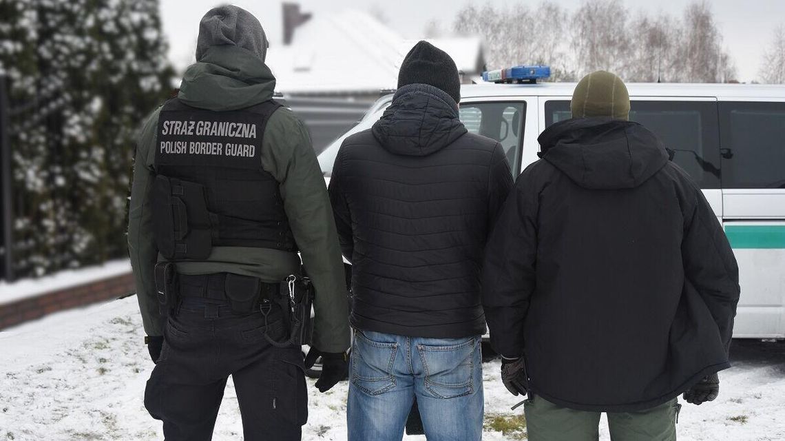 Przemytnicy zatrzymani. Nielegalny towar wozili pociągami