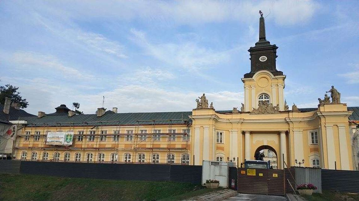 Przepadło 10 mln zł na pałac. Marszałek wytyka błędy burmistrza Przepadło 10 mln zł na pałac. Marszałek wytyka błędy burmistrza