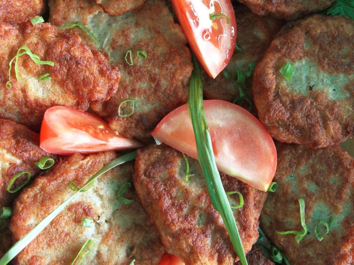 Przepisy na placki ziemniaczane. Po węgiersku czy lubelsku? Przepisy na placki ziemniaczane. Po węgiersku czy lubelsku?