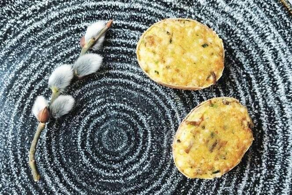 Przepisy na Wielkanoc. Jajka faszerowane na ciepło Przepisy na Wielkanoc. Jajka faszerowane na ciepło