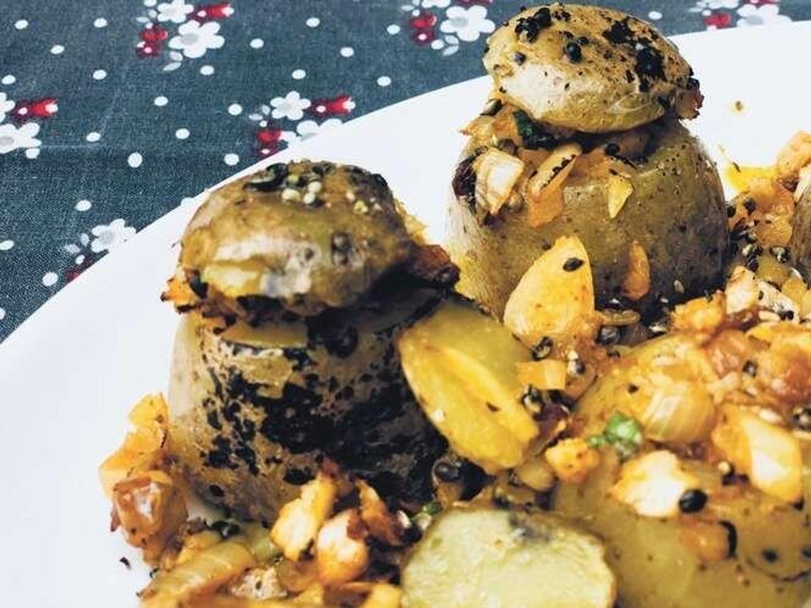 Przepisy na Wielkanoc: Ziemniaczki postne według XIX wiecznej receptury Przepisy na Wielkanoc: Ziemniaczki postne według XIX wiecznej receptury