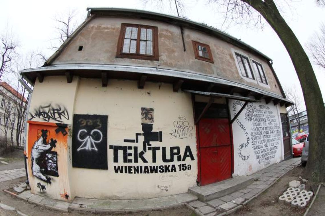 Przeprowadzka Tektury dopiero po Pasterce