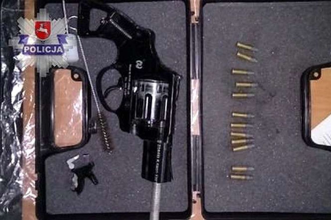 Przerobił pistolet hukowy na broń ostrą. Do czego ją wykorzystywał?